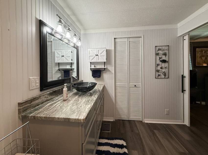 280 Coconut St a Bradenton, FL Mobile or Manufactured Home for Sale